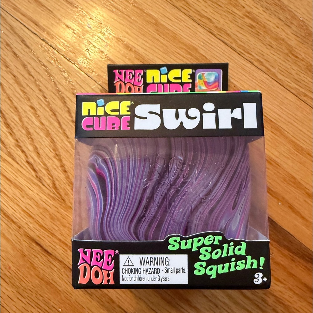 Nice Cube Swirl Purple Squish Toy